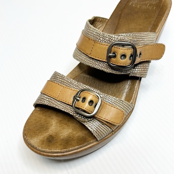 Dansko Jessie Sand Lizard Wedge Slide (38) - Picture 7 of 13